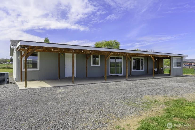 Property photo for 19373 Division Road Nw, Soap Lake photo 29