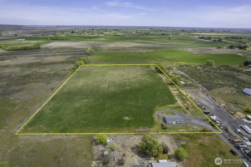 Property photo for 19373 Division Road Nw, Soap Lake photo 40
