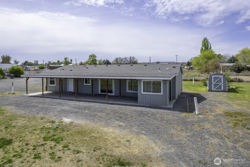 Property photo for 19373 Division Road Nw, Soap Lake photo 31