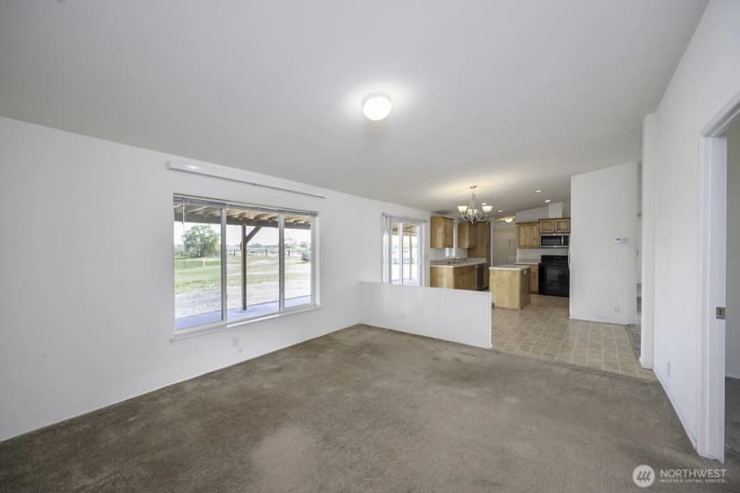 Property photo for 19373 Division Road Nw, Soap Lake photo 15