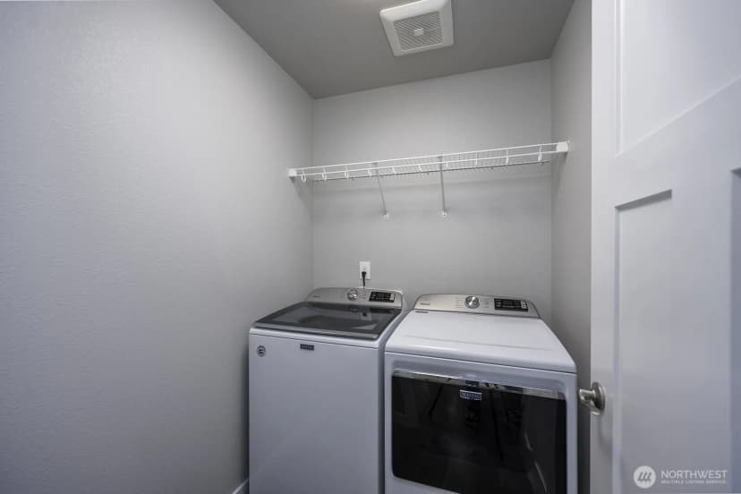 Property photo for 1012 8th Avenue Ne, Ephrata photo 23