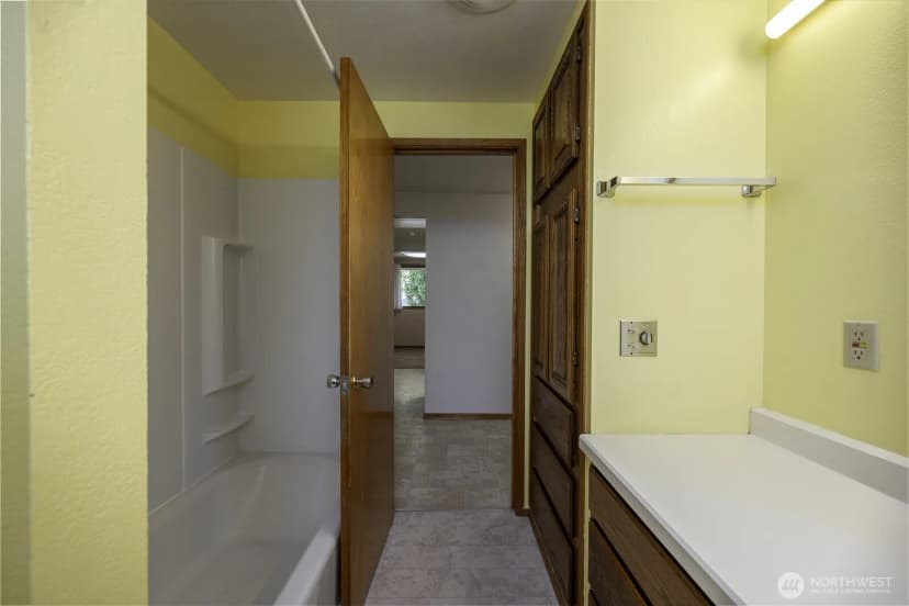 Property photo for 257 D Street Nw, Ephrata photo 18