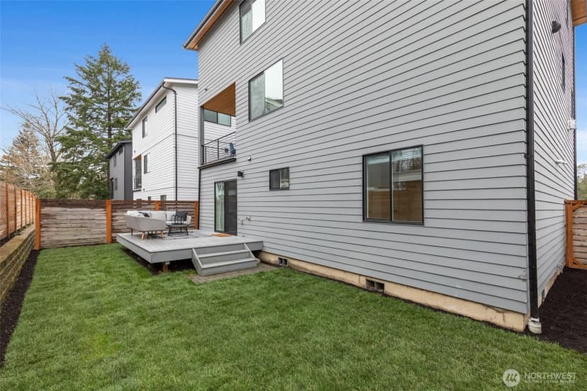 Property photo for 6738 21st Avenue Sw, Seattle photo 24