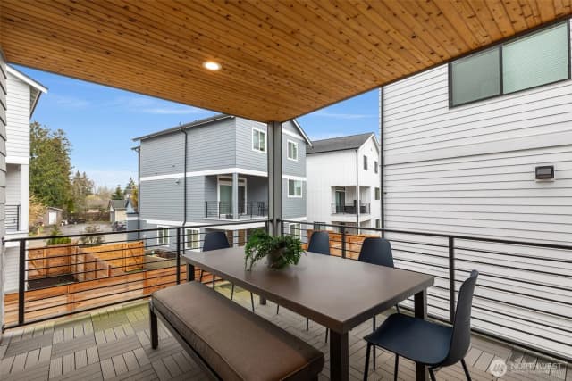 Property photo for 6738 21st Avenue Sw, Seattle photo 3