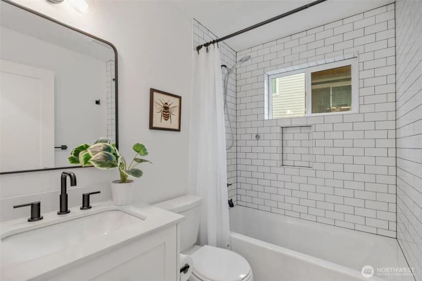 Property photo for 6738 21st Avenue Sw, Seattle photo 21