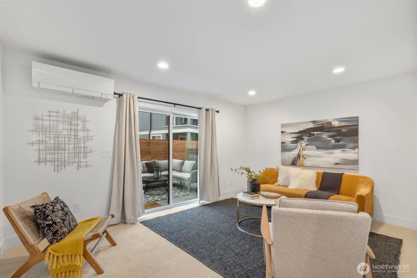 Property photo for 6738 21st Avenue Sw, Seattle photo 18