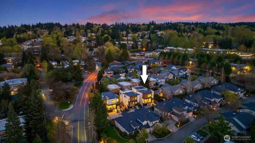 Property photo for 134 8th Ct, Kirkland photo 38