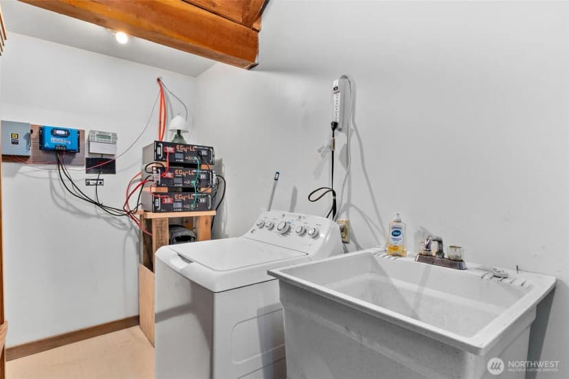 Property photo for 22110 Elbow Lake Road Se #b, Yelm photo 12