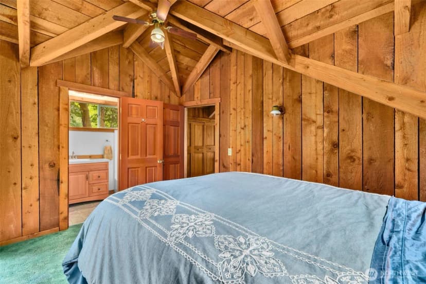 Property photo for 22110 Elbow Lake Road Se #b, Yelm photo 17