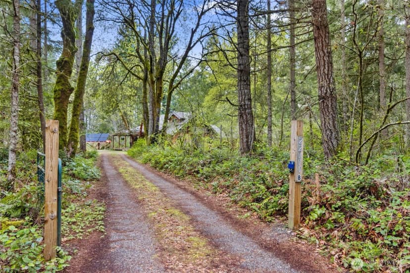 Property photo for 22110 Elbow Lake Road Se #b, Yelm photo 36