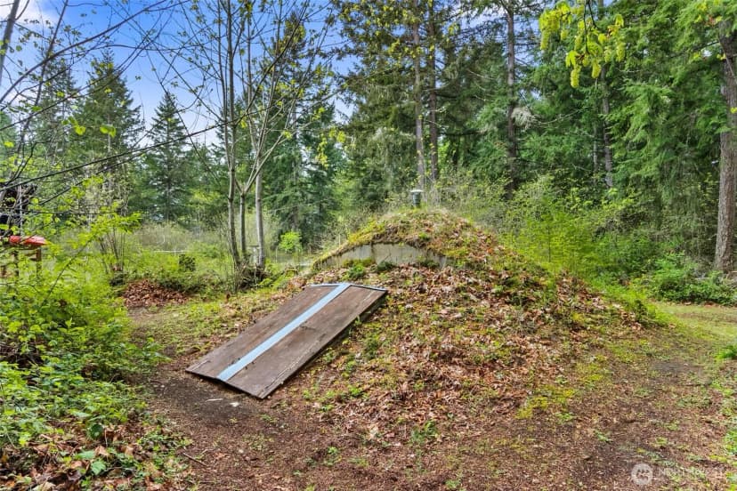 Property photo for 22110 Elbow Lake Road Se #b, Yelm photo 26