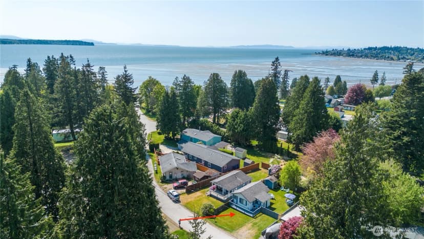 Property photo for 8243 Beachway Drive, Blaine photo 20