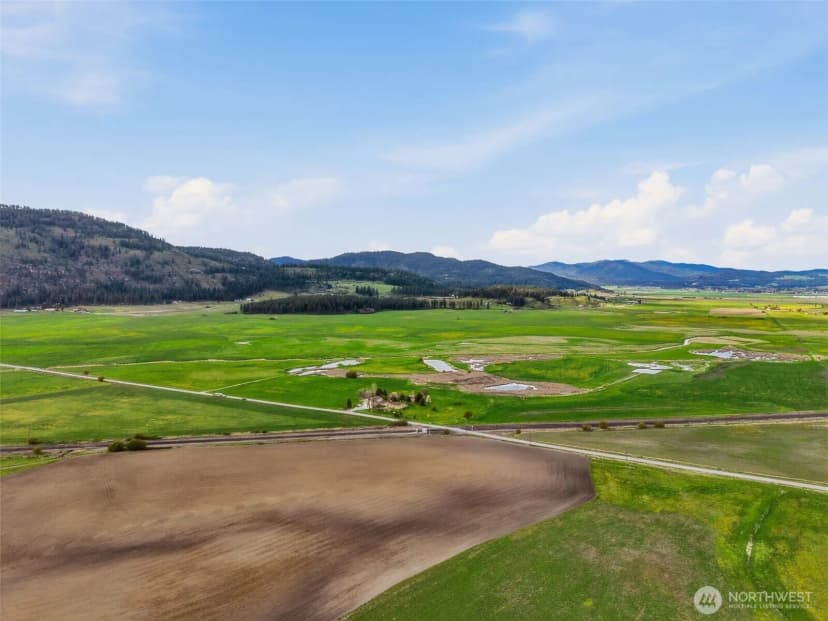 Property photo for 27 Xx Newton Rd, Chewelah photo 8