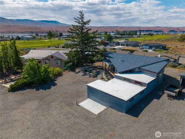 Property photo for 412 Apple Place Sw, Mattawa photo 2