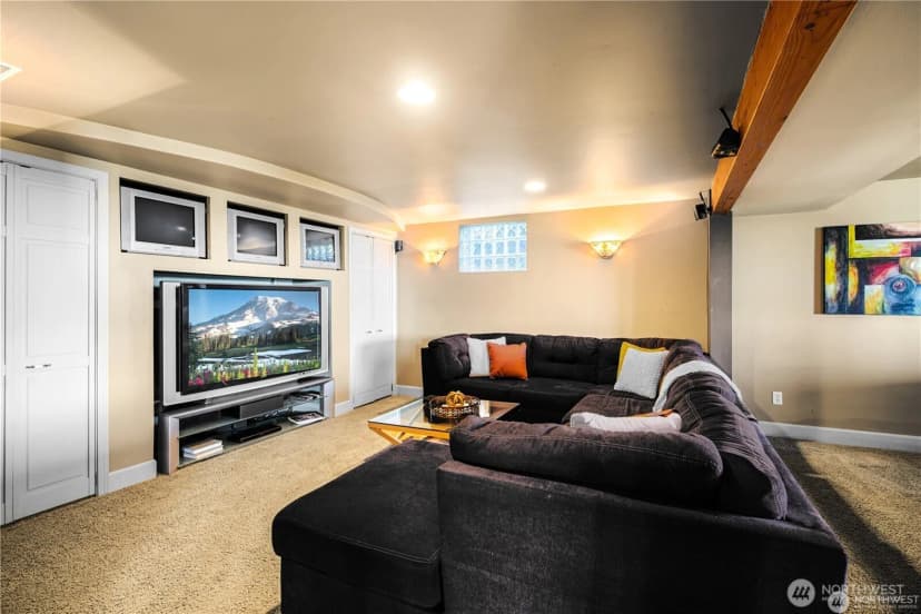 Property photo for 4702 Browns Point Boulevard Ne, Tacoma photo 26