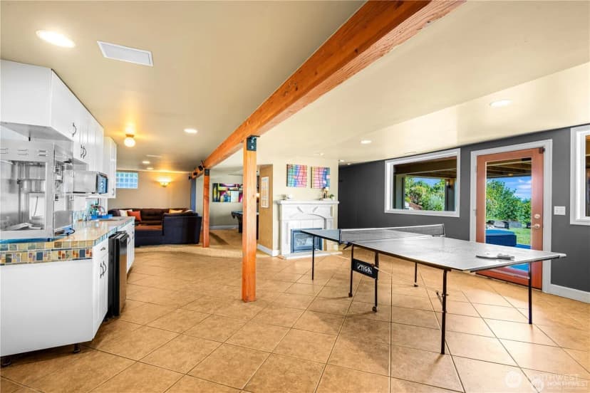 Property photo for 4702 Browns Point Boulevard Ne, Tacoma photo 24