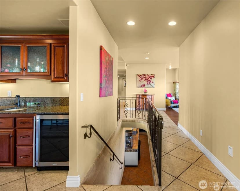 Property photo for 4702 Browns Point Boulevard Ne, Tacoma photo 23