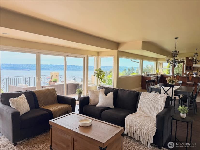 Property photo for 4702 Browns Point Boulevard Ne, Tacoma photo 11