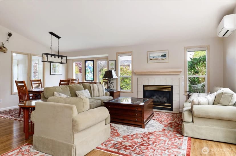 Property photo for 2475 Sw Talon Loop, Oak Harbor photo 9