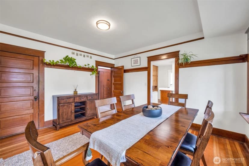 Property photo for 3551 Sw 99th Street, Seattle photo 10
