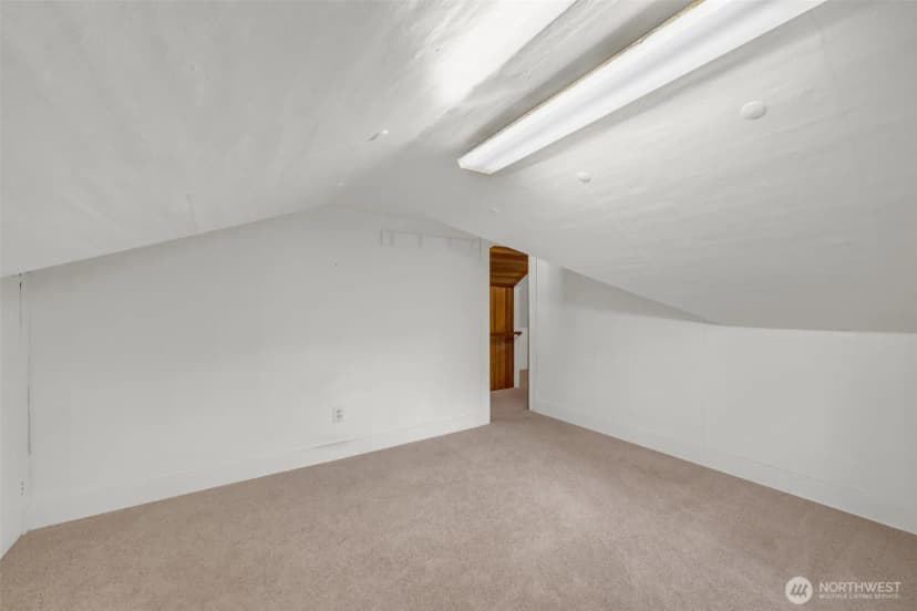 Property photo for 3551 Sw 99th Street, Seattle photo 31
