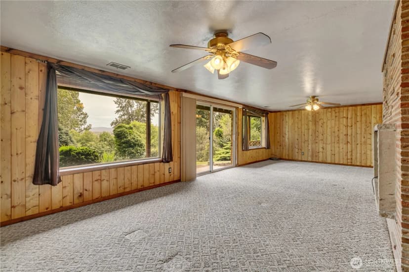 Property photo for 1243 25th Street Se, Puyallup photo 22