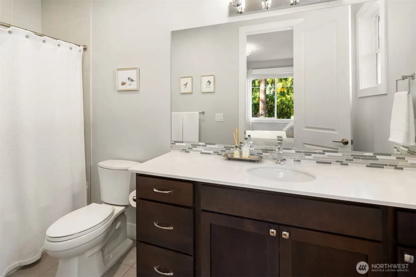 Property photo for 4525 90th Avenue Se, Mercer Island photo 26