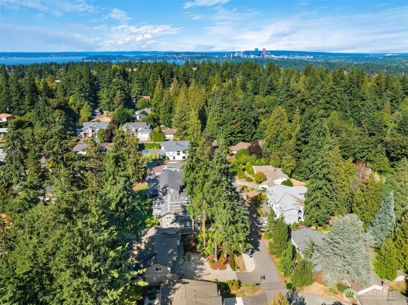 Property photo for 4525 90th Avenue Se, Mercer Island photo 38