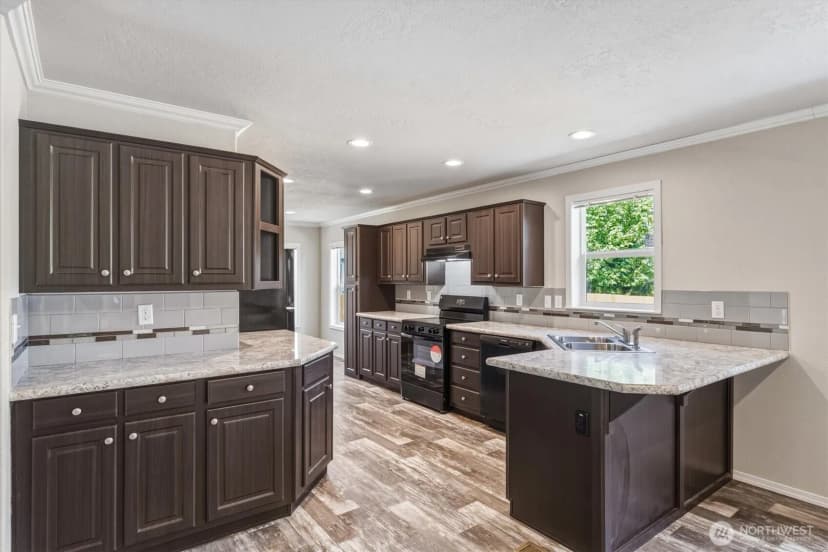 Property photo for 101 Sir Lancelot Drive, Castle Rock photo 13