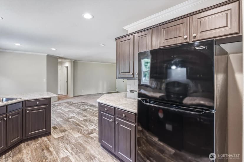 Property photo for 101 Sir Lancelot Drive, Castle Rock photo 16