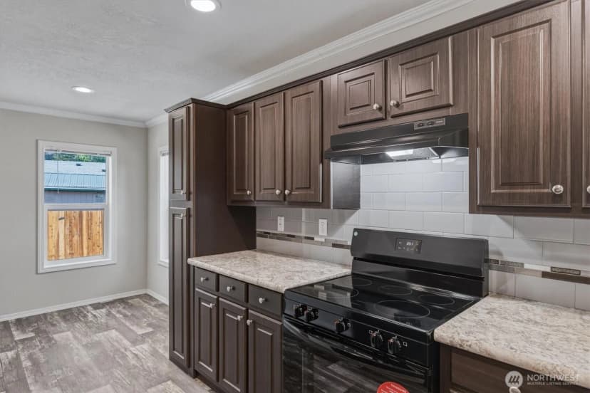 Property photo for 101 Sir Lancelot Drive, Castle Rock photo 15