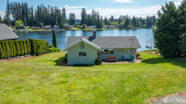 Property photo for 15019 56th Avenue Nw, Stanwood photo 3