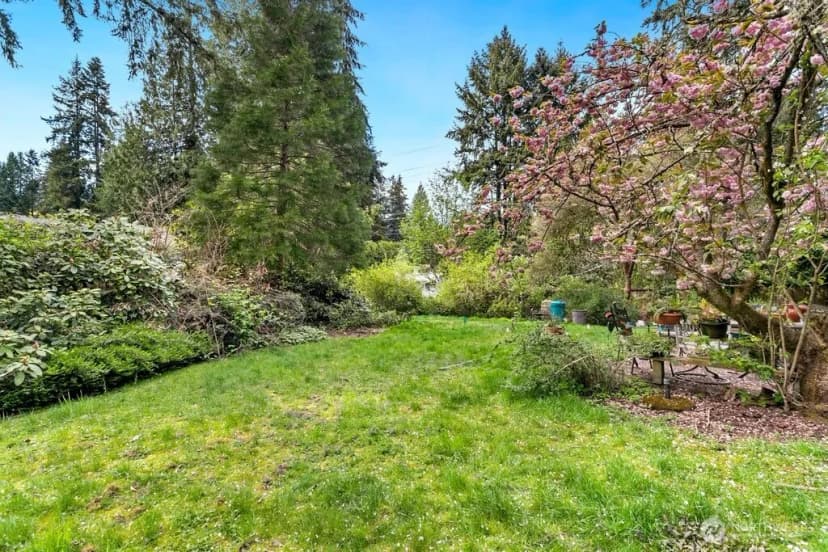 Property photo for 1605 153rd Avenue Se, Bellevue photo 6