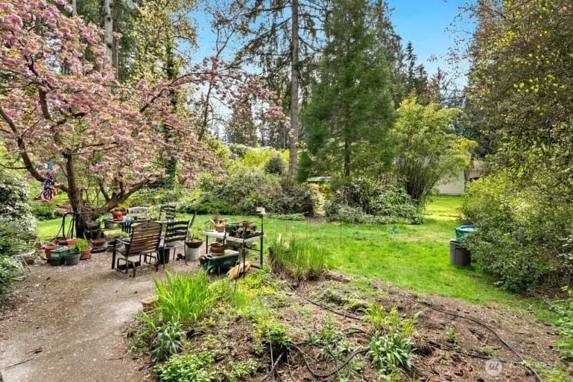Property photo for 1605 153rd Avenue Se, Bellevue photo 5