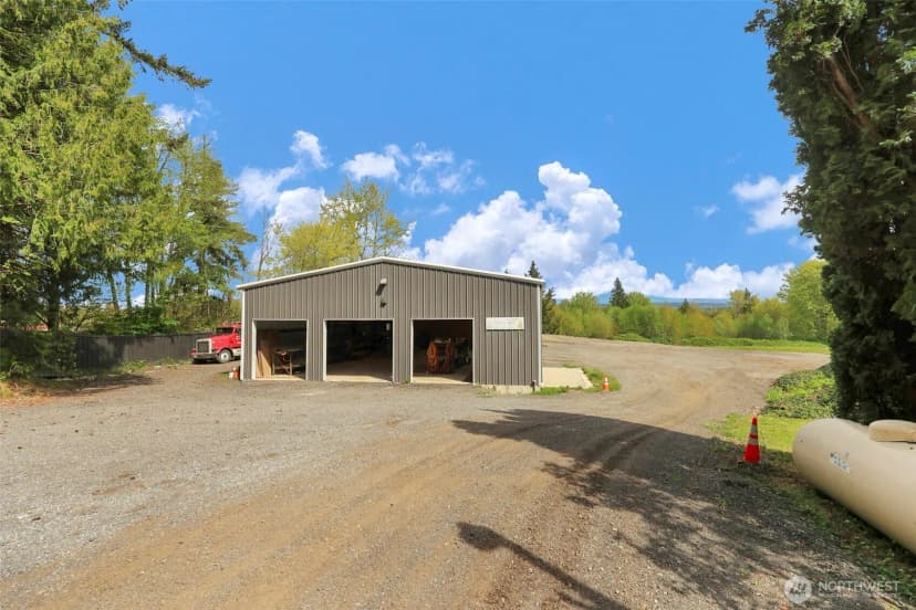 Property photo for 12031 11th Avenue Ne, Marysville photo 30