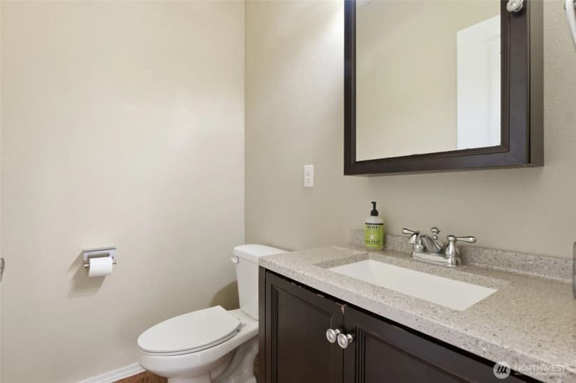 Property photo for 29115 69th Avenue S, Roy photo 8