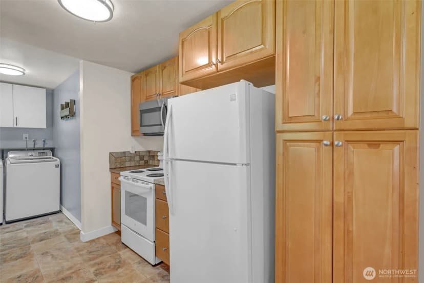 Property photo for 30141 3rd Place Sw, Federal Way photo 13