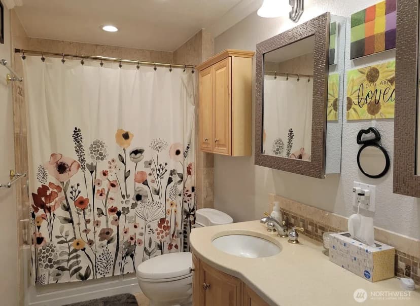 Property photo for 28303 Sound View Drive S #102, Des Moines photo 17