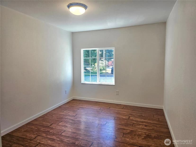 Property photo for 727 Tipsoo Loop S, Rainier photo 27