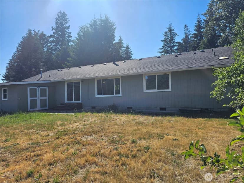 Property photo for 727 Tipsoo Loop S, Rainier photo 39