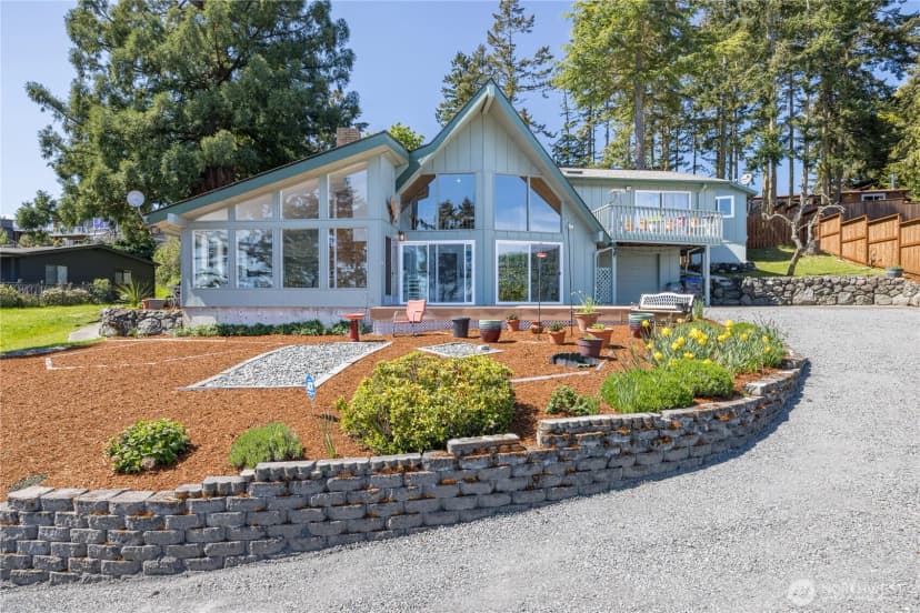 Property photo for 382 Discovery Way, Sequim photo 2