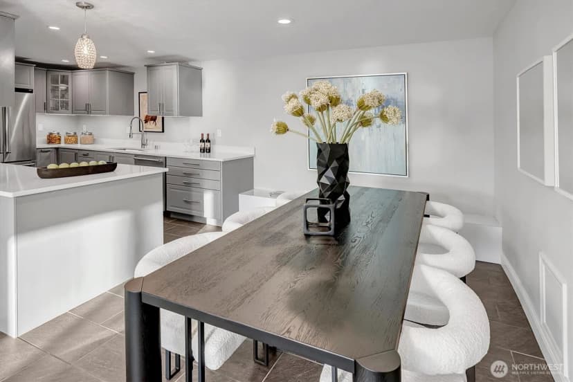 Property photo for 8001 Talbot Road, Edmonds photo 31
