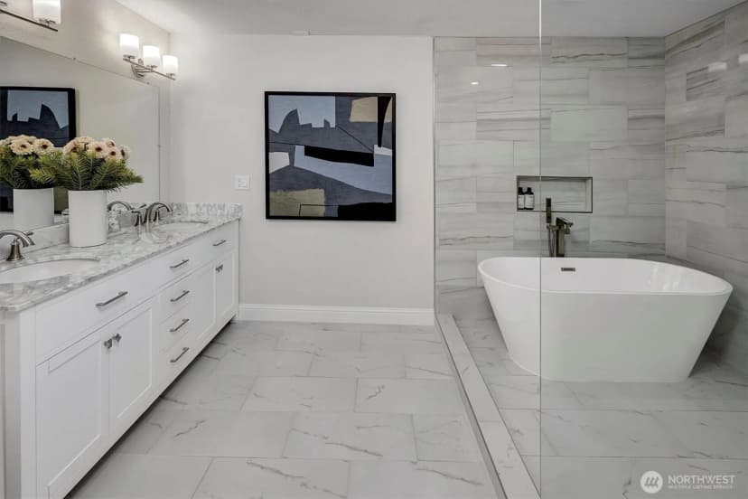 Property photo for 8001 Talbot Road, Edmonds photo 34