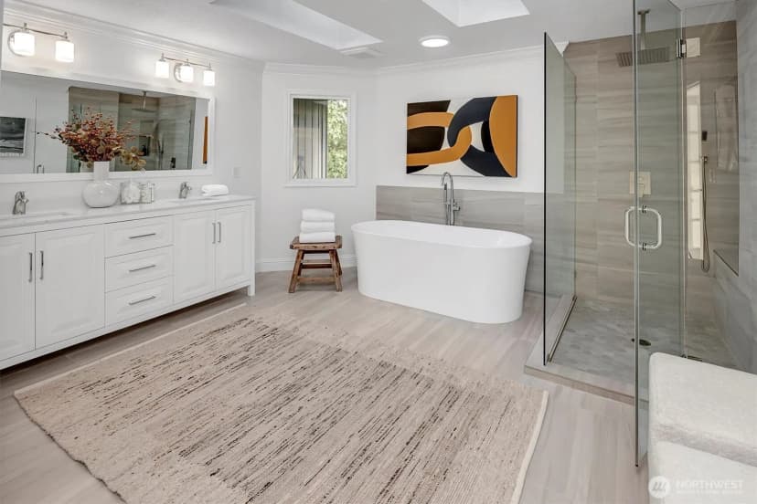 Property photo for 8001 Talbot Road, Edmonds photo 21