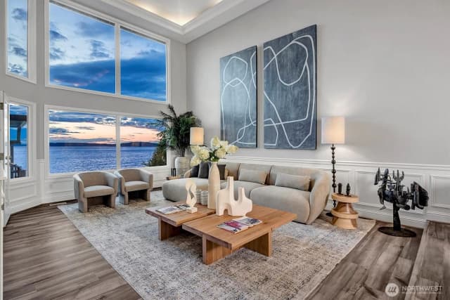 Property photo for 8001 Talbot Road, Edmonds photo 5