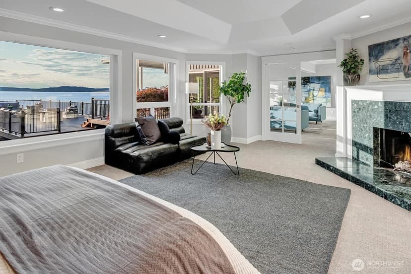 Property photo for 8001 Talbot Road, Edmonds photo 32