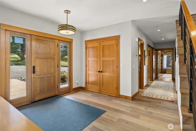 Property photo for 741 Horse Jump Drive, Cle Elum photo 2