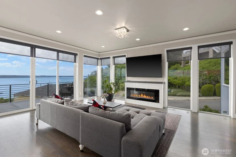 Property photo for 1422 Browns Point Boulevard, Tacoma photo 4