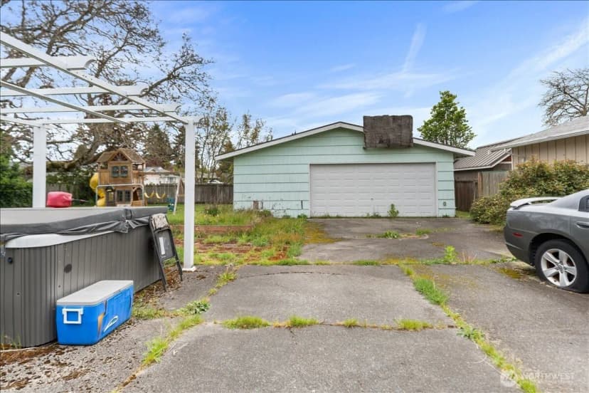 Property photo for 125 E 60th Street, Tacoma photo 18