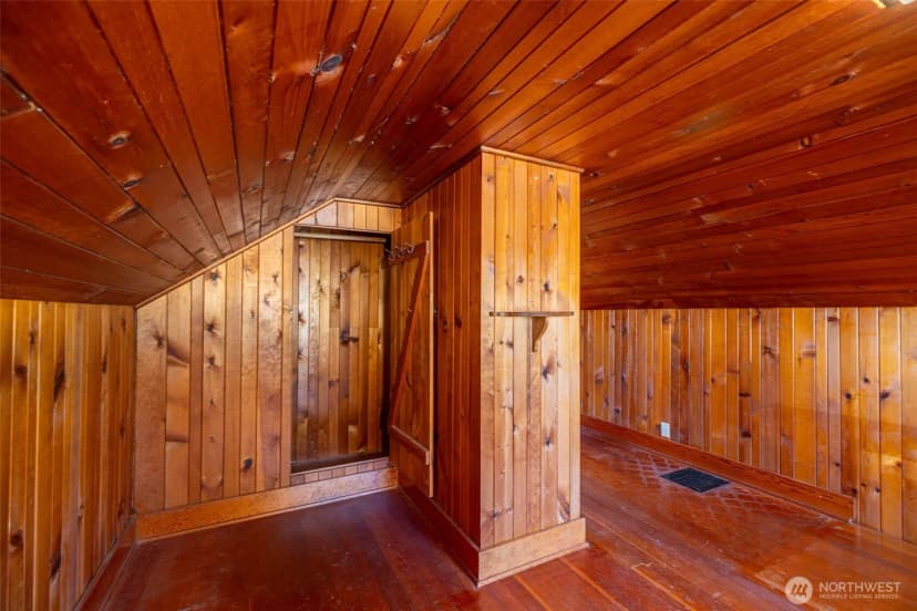 Property photo for 1320 4th Street, Cosmopolis photo 32